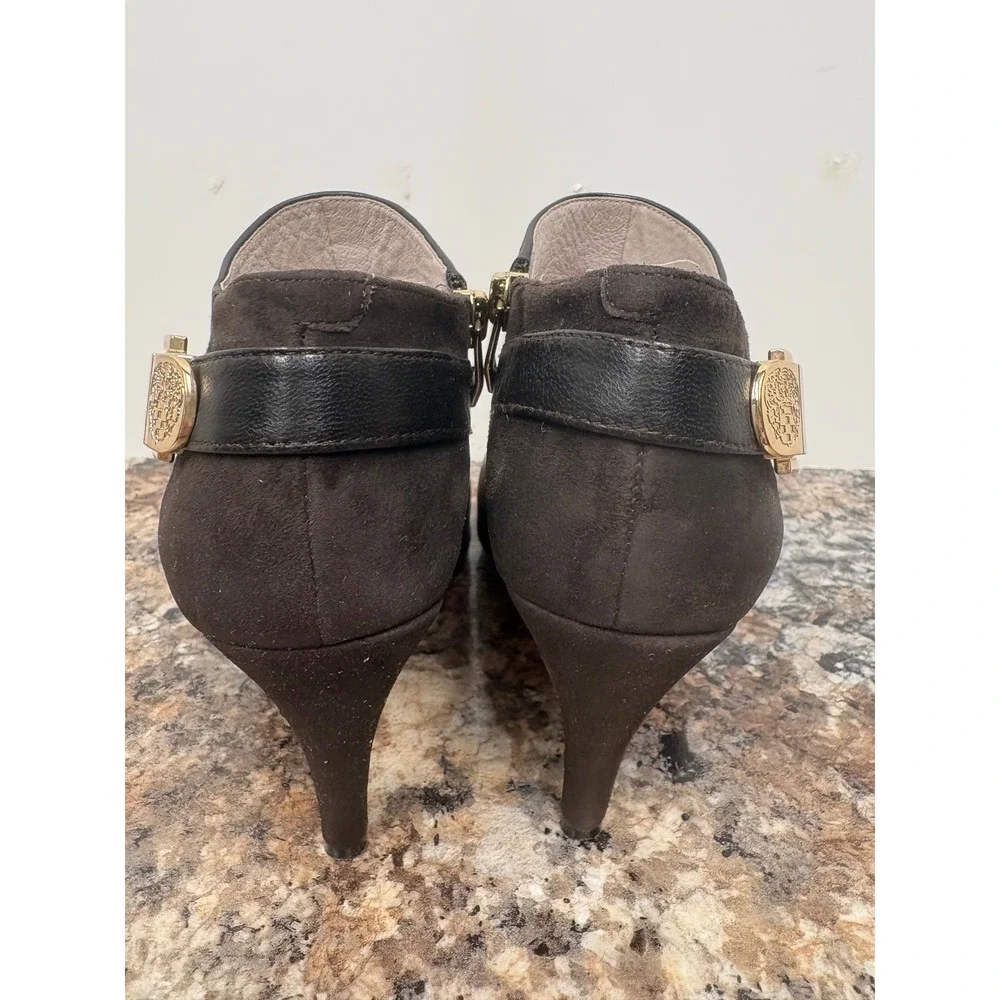Vince‎ Camuto Velino Black Leather Suede Buckle Ankle Booties Gold Hardware 6.5M